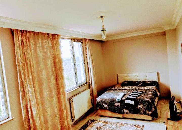 Ahmet Teacher Hotel,6 Minutes From The Airport Arnavutkoy Eksteriør bilde