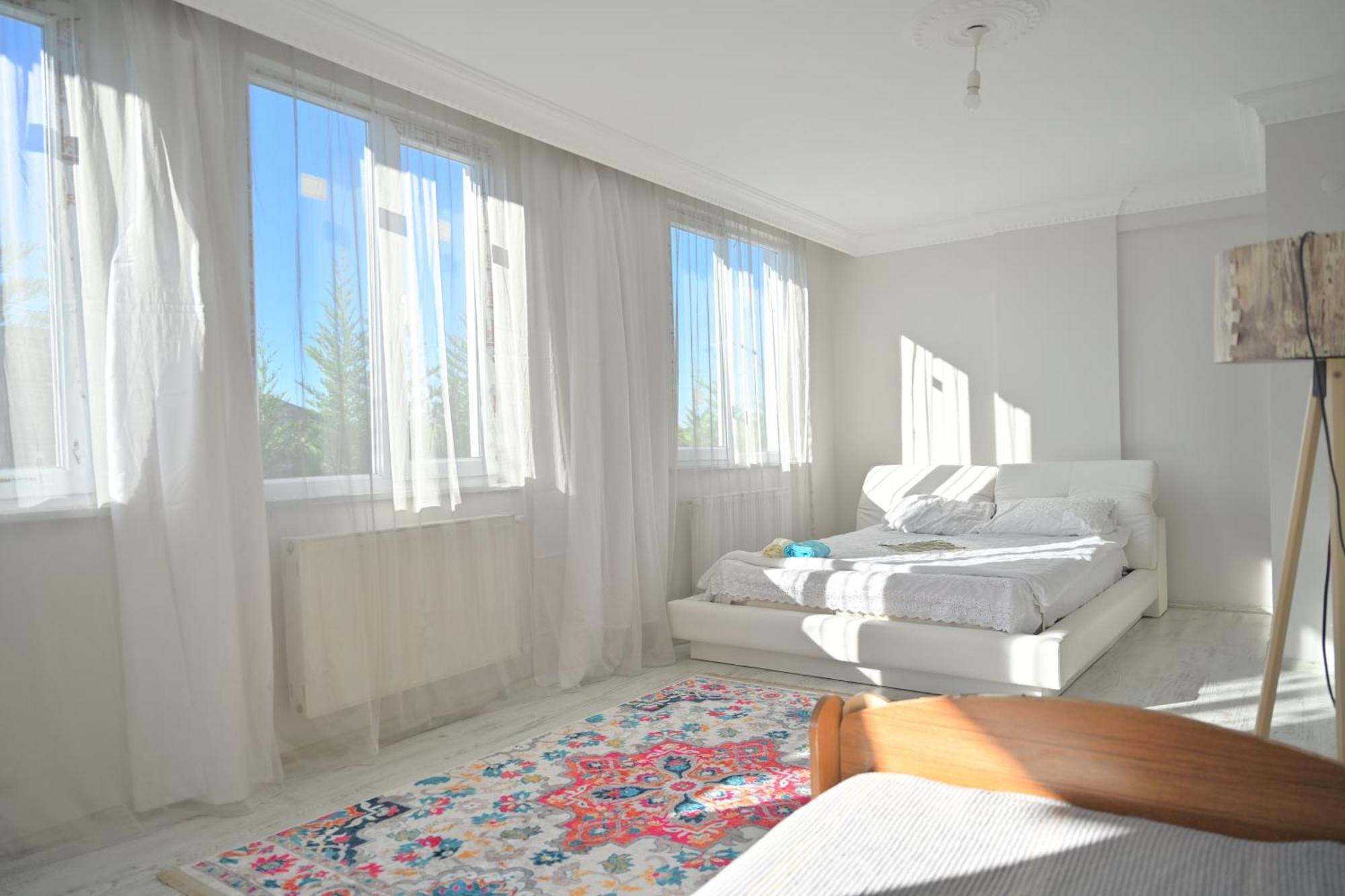 Ahmet Teacher Hotel,6 Minutes From The Airport Arnavutkoy Eksteriør bilde